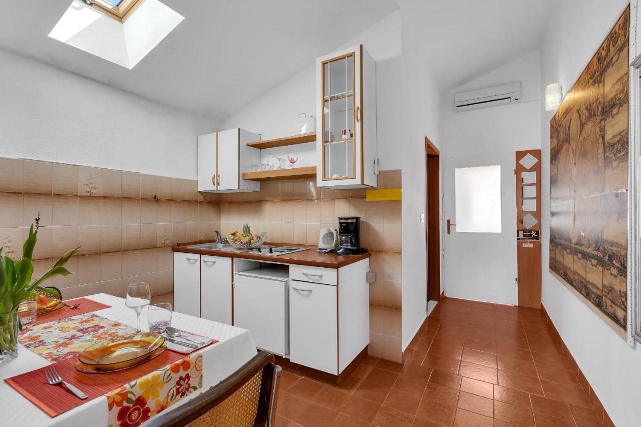 Apartments Paunovic Makarska Eksteriør billede