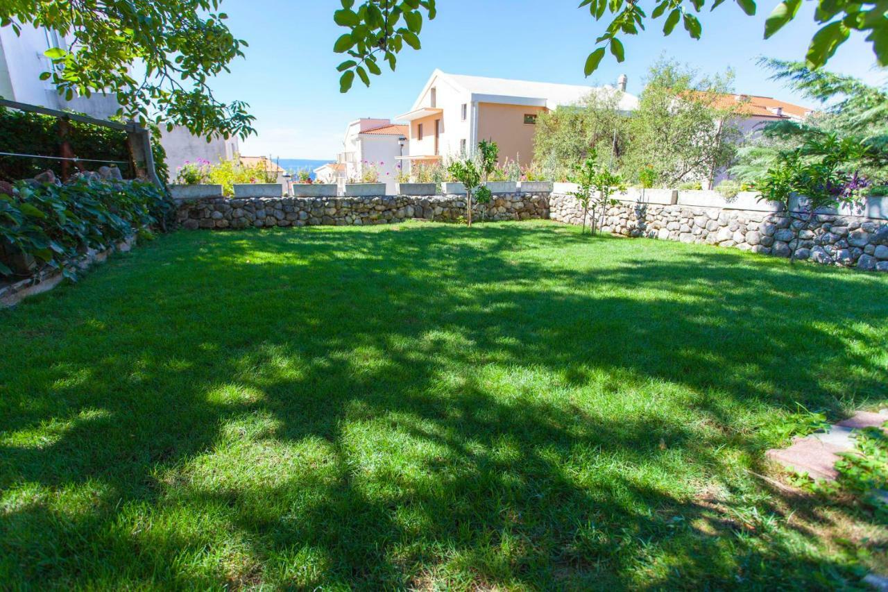Apartments Paunovic Makarska Eksteriør billede